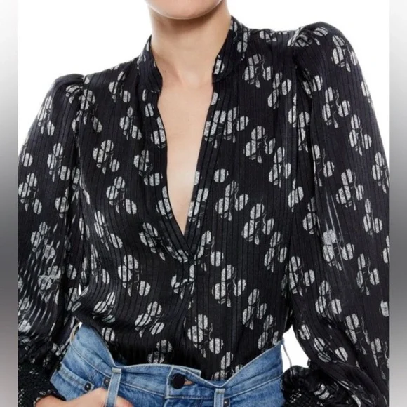 Alice + Olivia Sheila Floral Henley Top Large - Picture 2 of 9